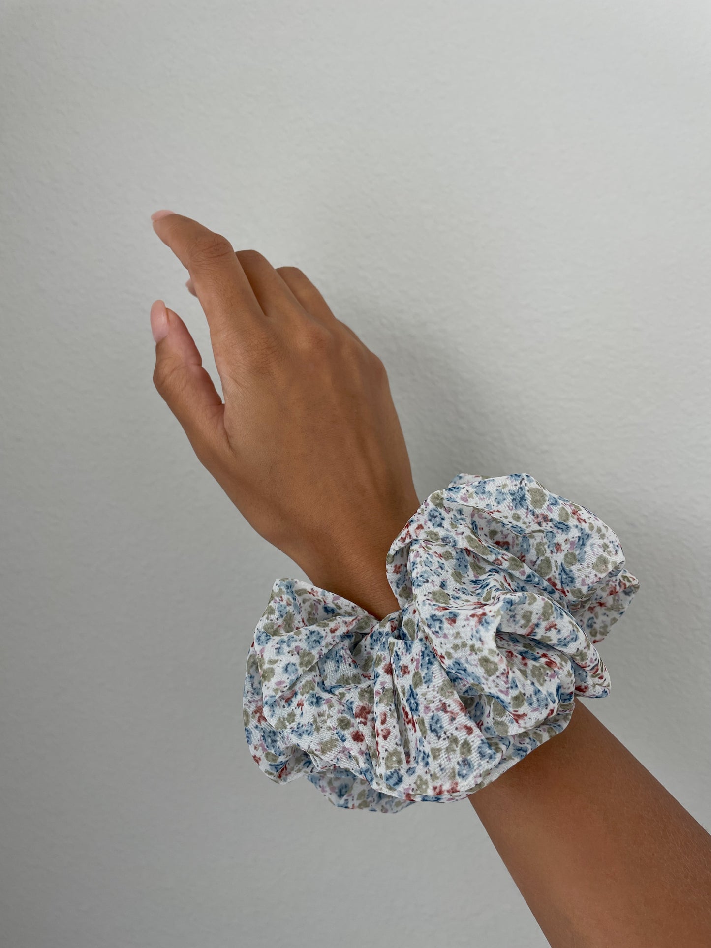 BOHEMIAN Floral OVERSIZED Scrunchie / Blue