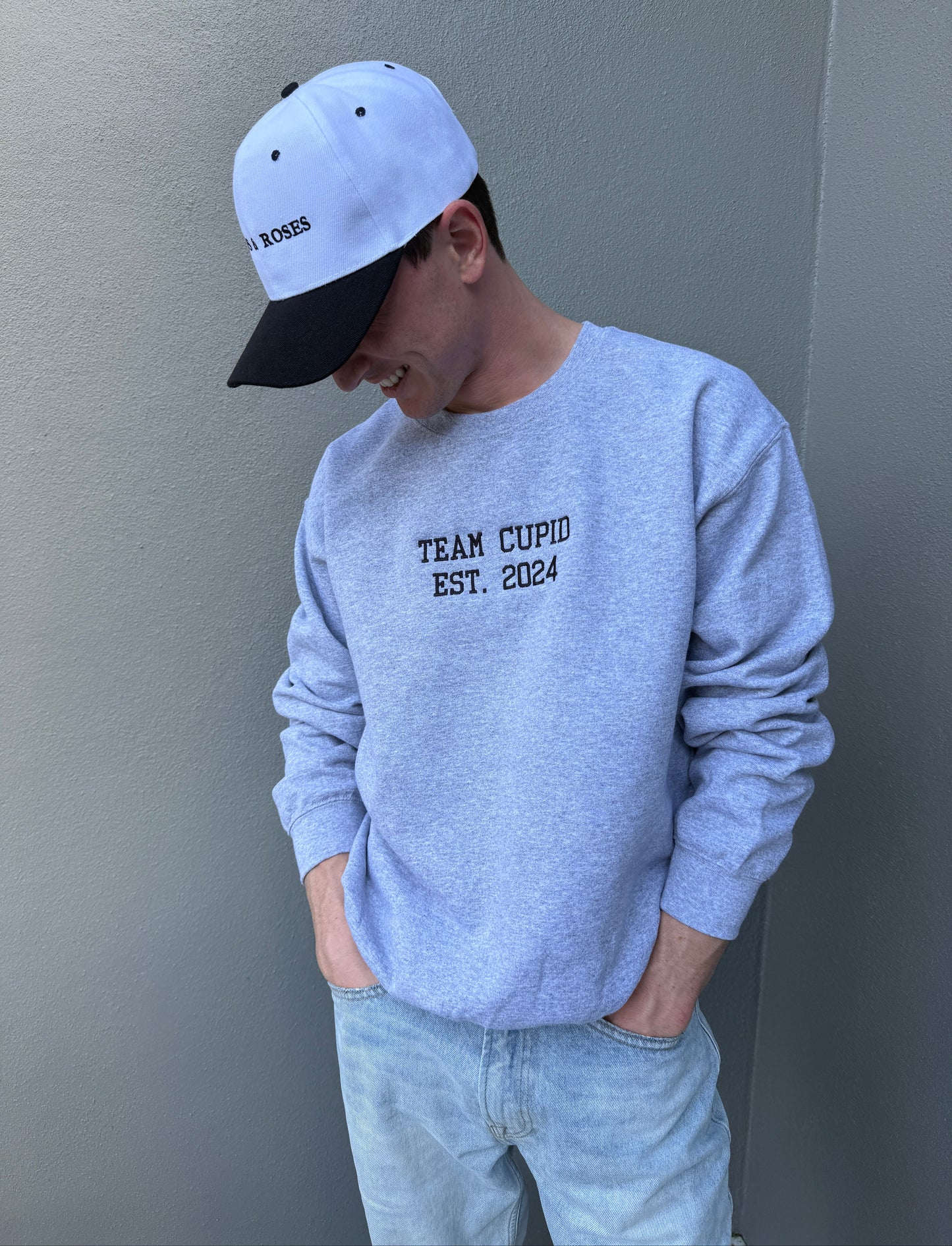 TEAM CUPID SWEATSHIRT / Embroidered