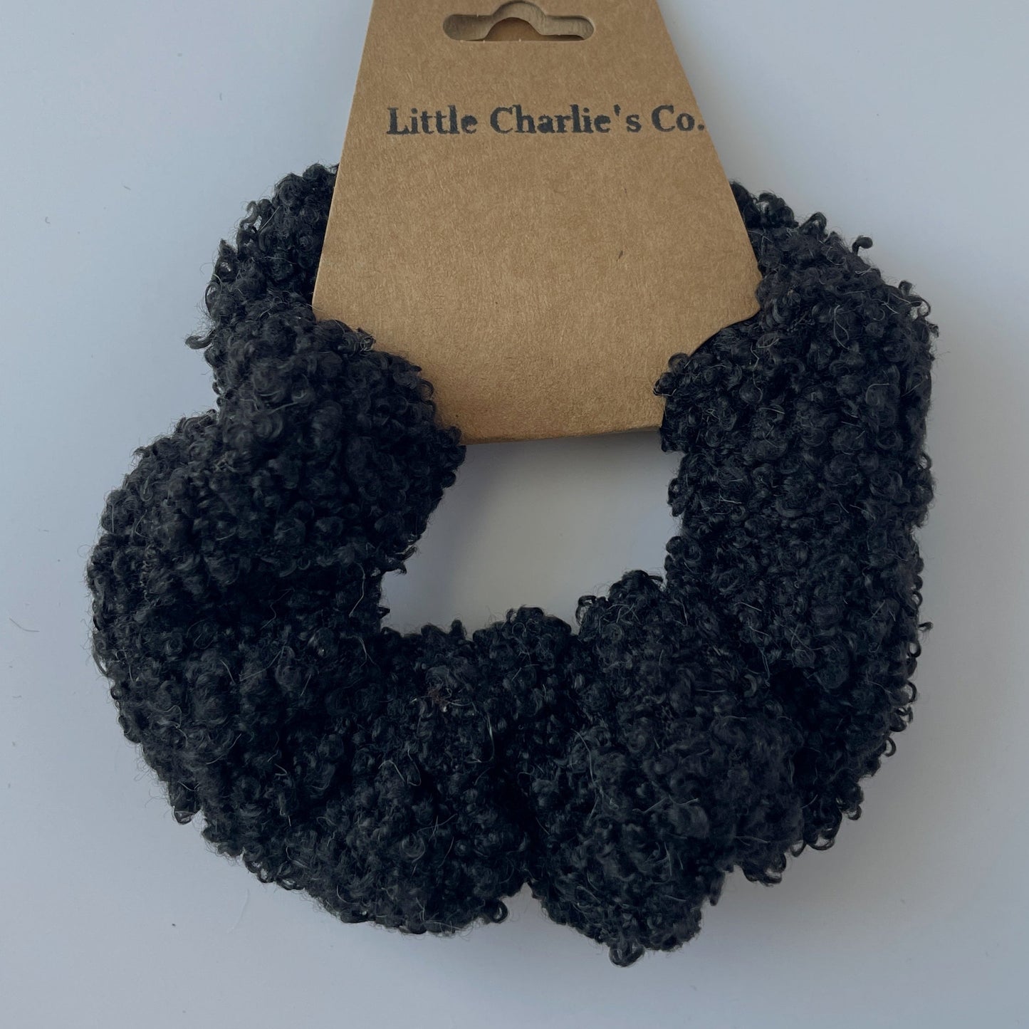 TEDDY Scrunchie in Black