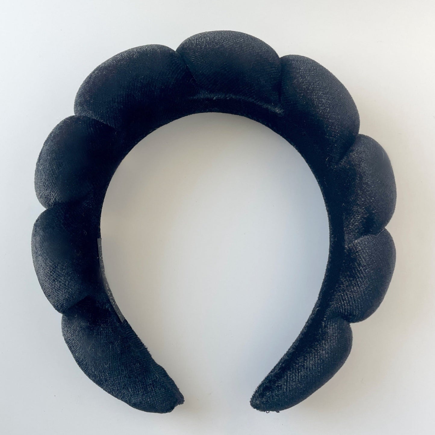 BLACK PUFFER SPA HEADBAND