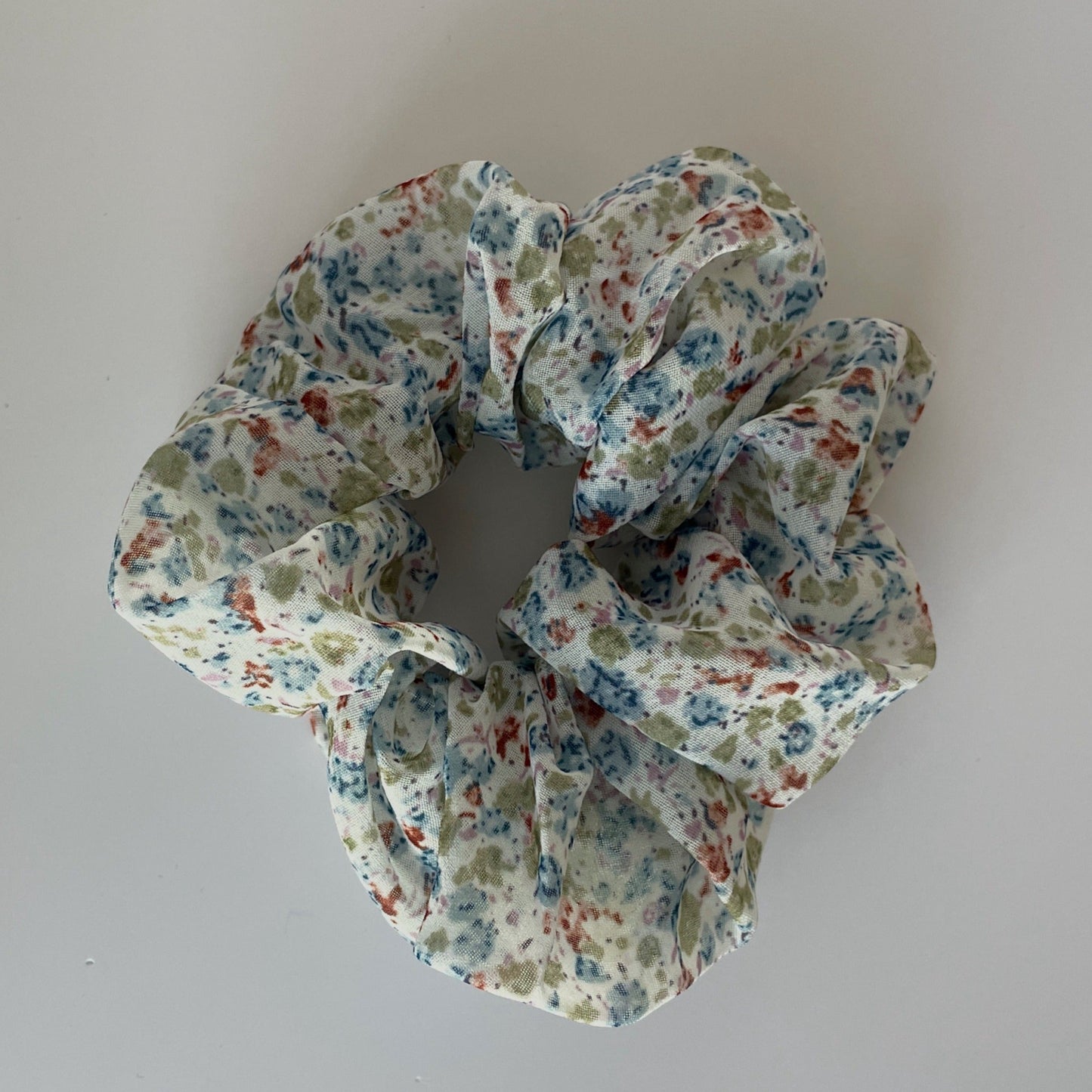 BOHEMIAN Floral Scrunchie / Blue