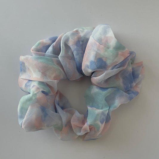 COTTON CANDY Cloud Scrunchie